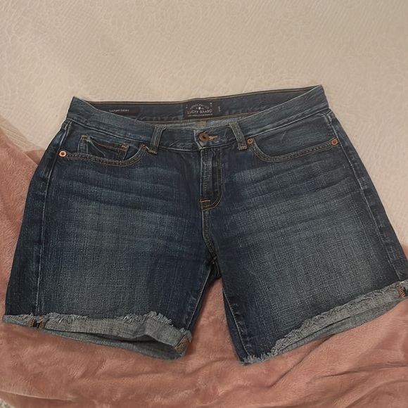 🍀 Lucky Brand denim shorts- Size 2/26 - Picture 2 of 9